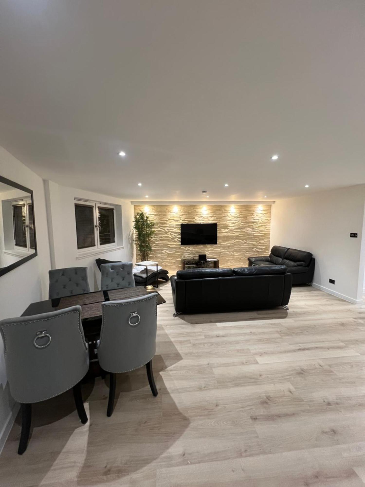 Km Granton Apartment Edinburgh Bagian luar foto