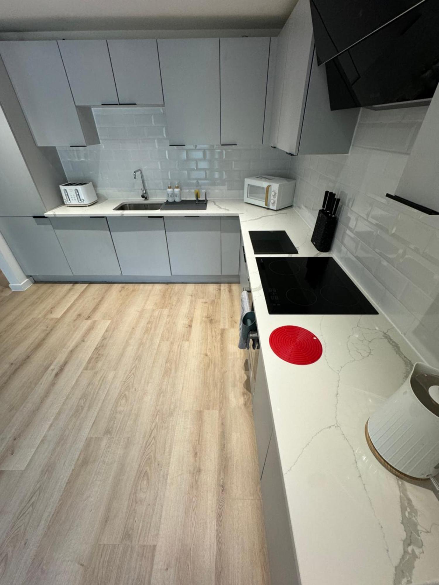 Km Granton Apartment Edinburgh Bagian luar foto